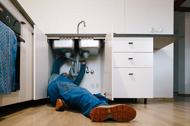 Professional Leak Detection technician working in East Candia, NH